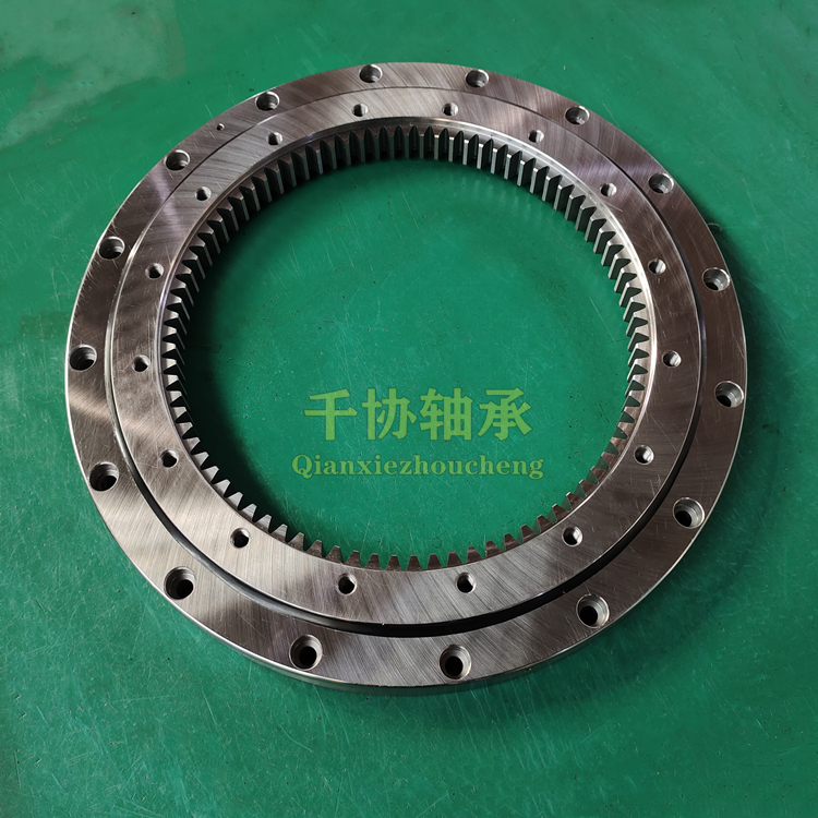 [ZLYQX]精密轉(zhuǎn)盤軸承斷齒的原因及預(yù)防措施！